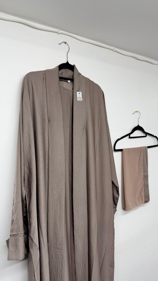 Abaya - AK22