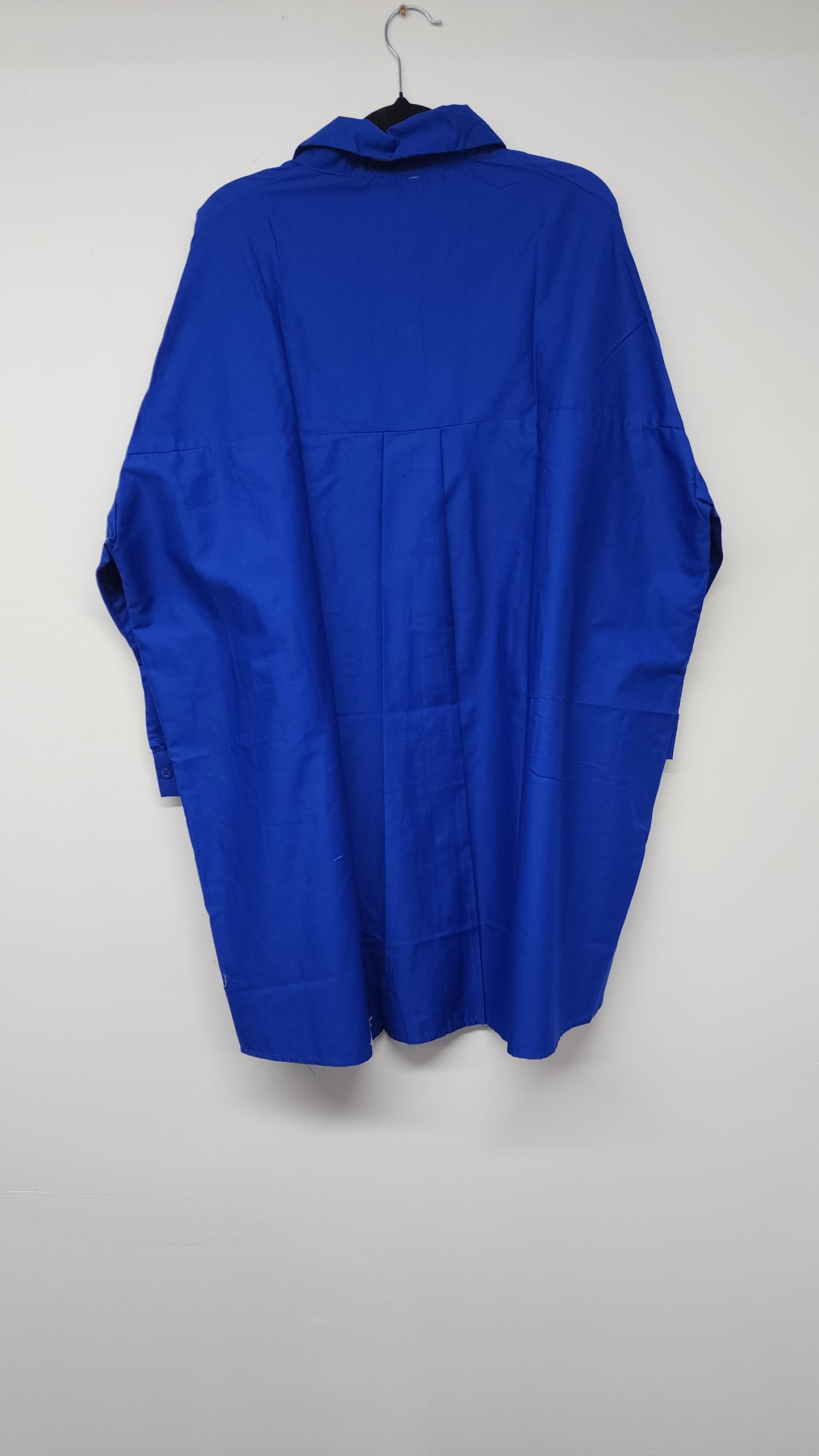 BLUE SHIRT