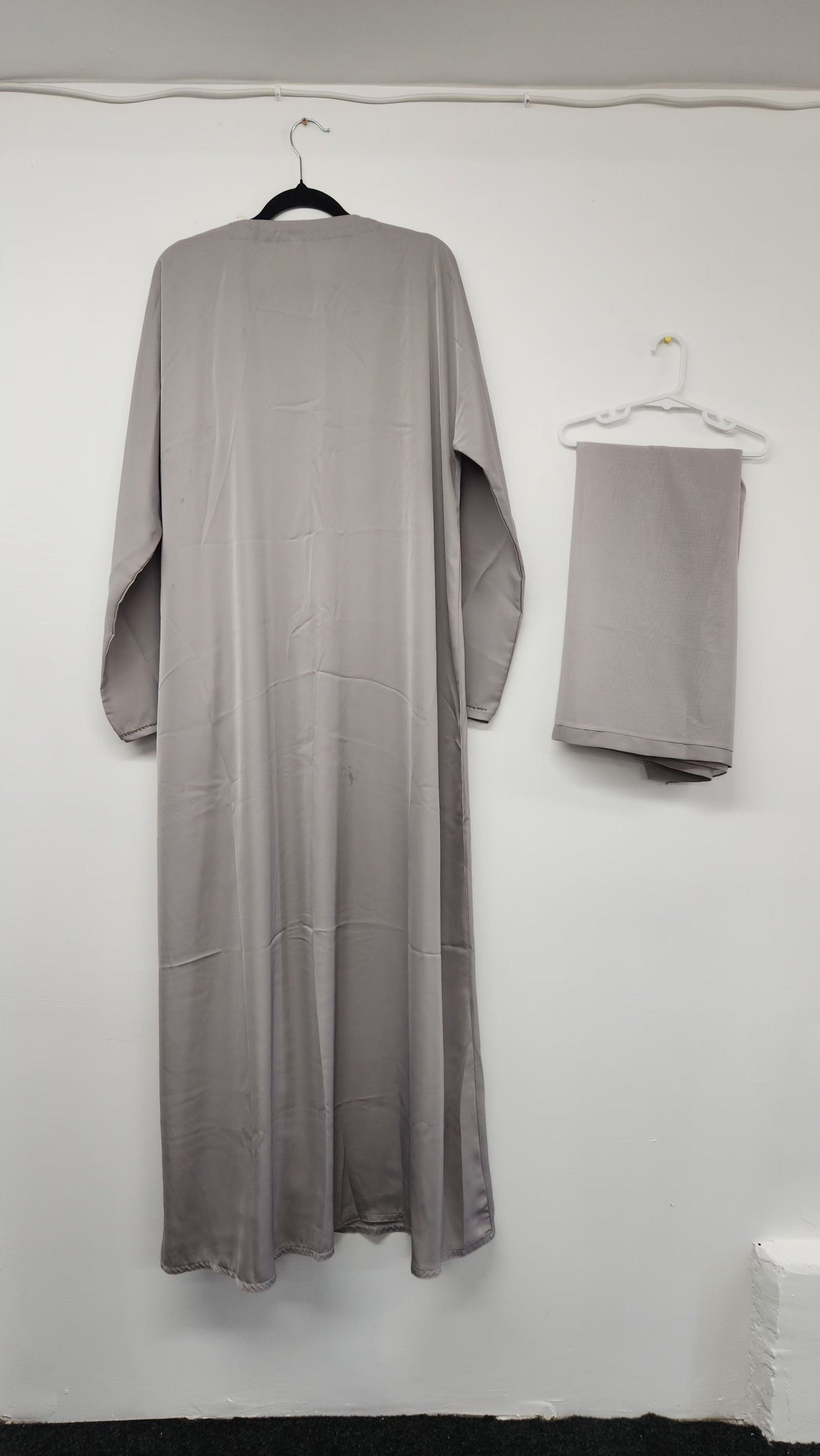 Authentic Abaya – Fauz