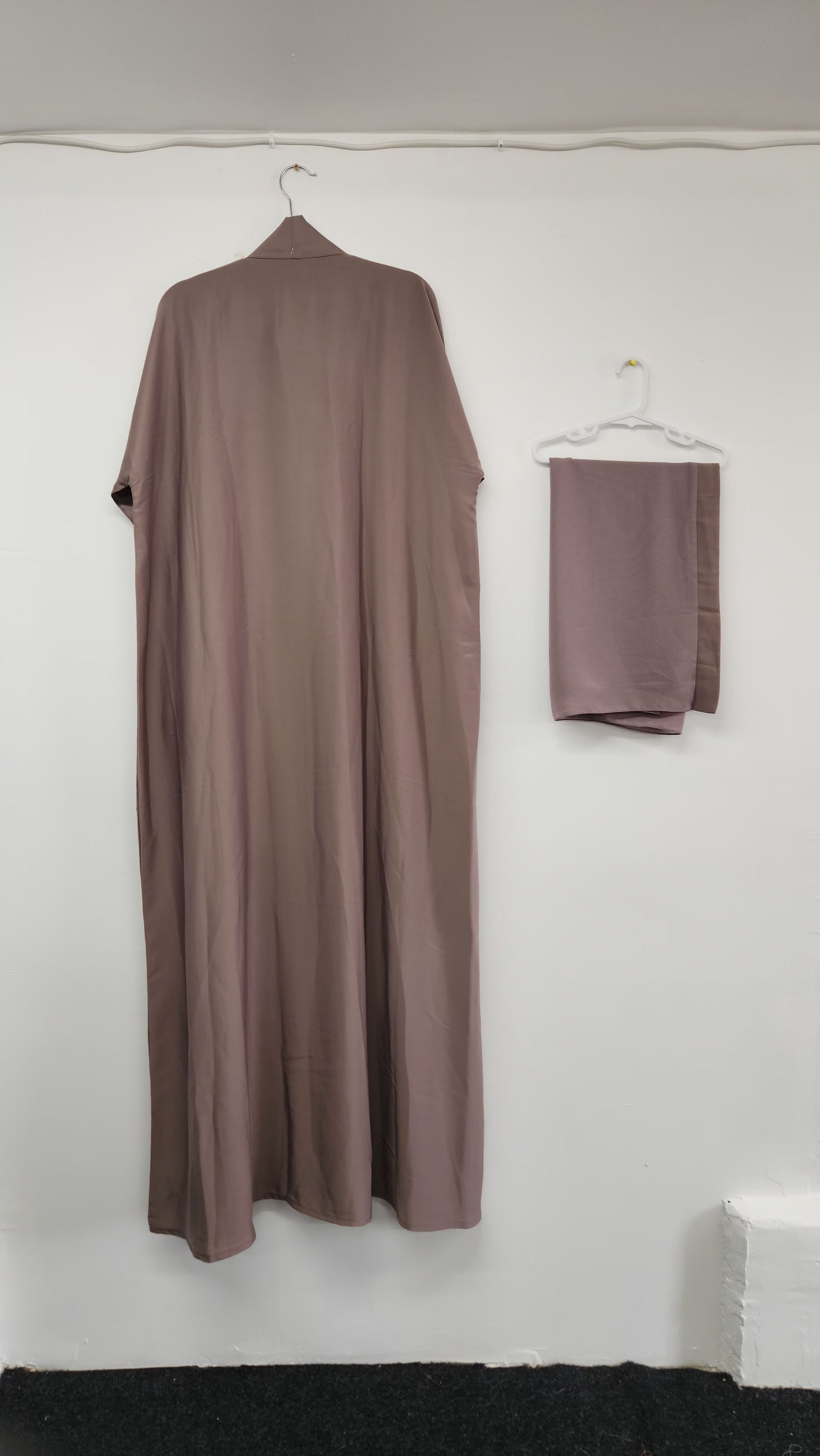 Abaya - AA1