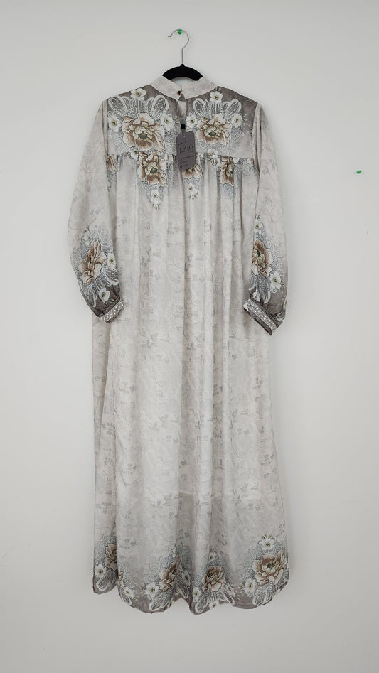 Vintage Floral Embroidered Maxi Dress