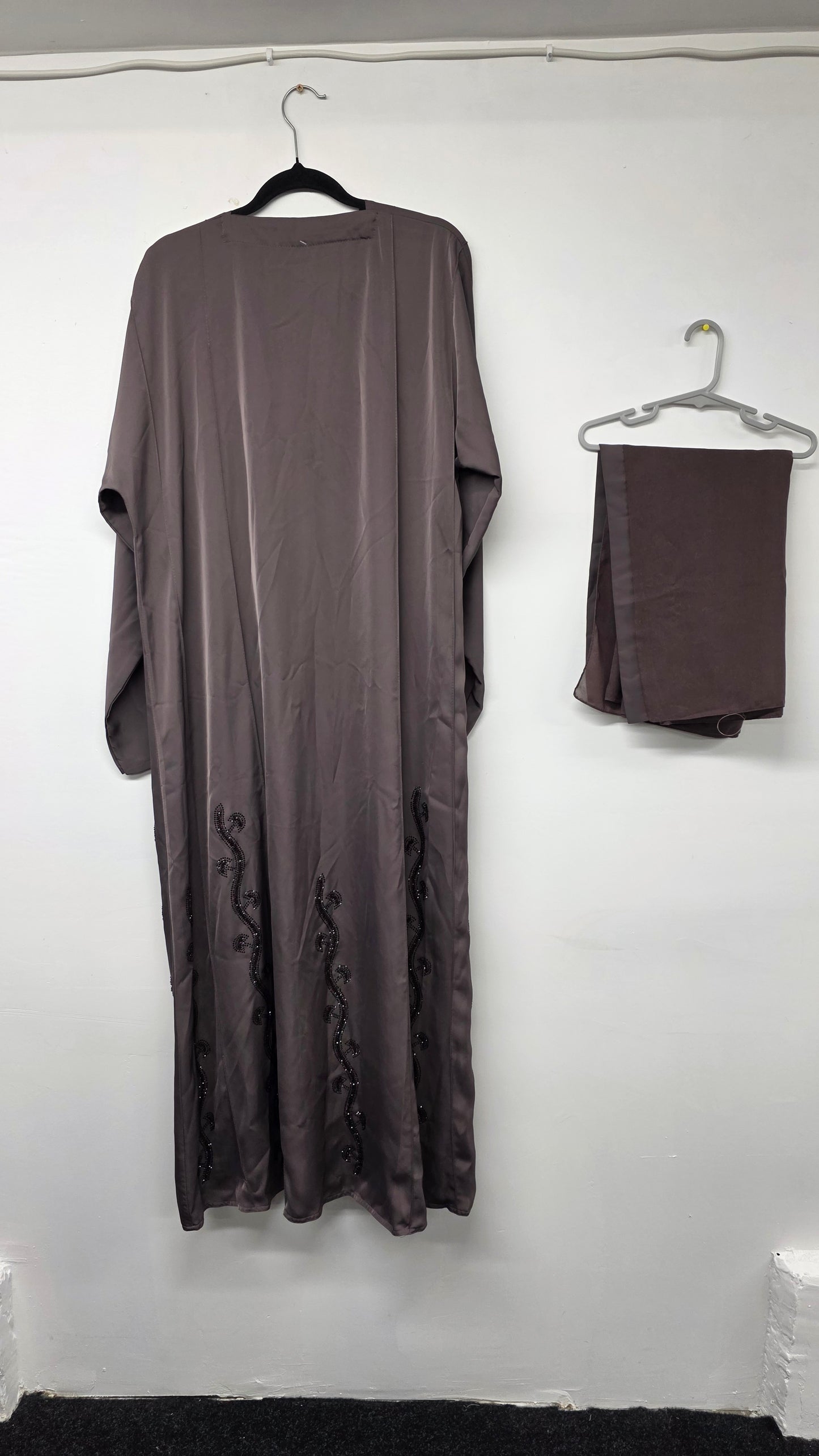 Abaya - AI20