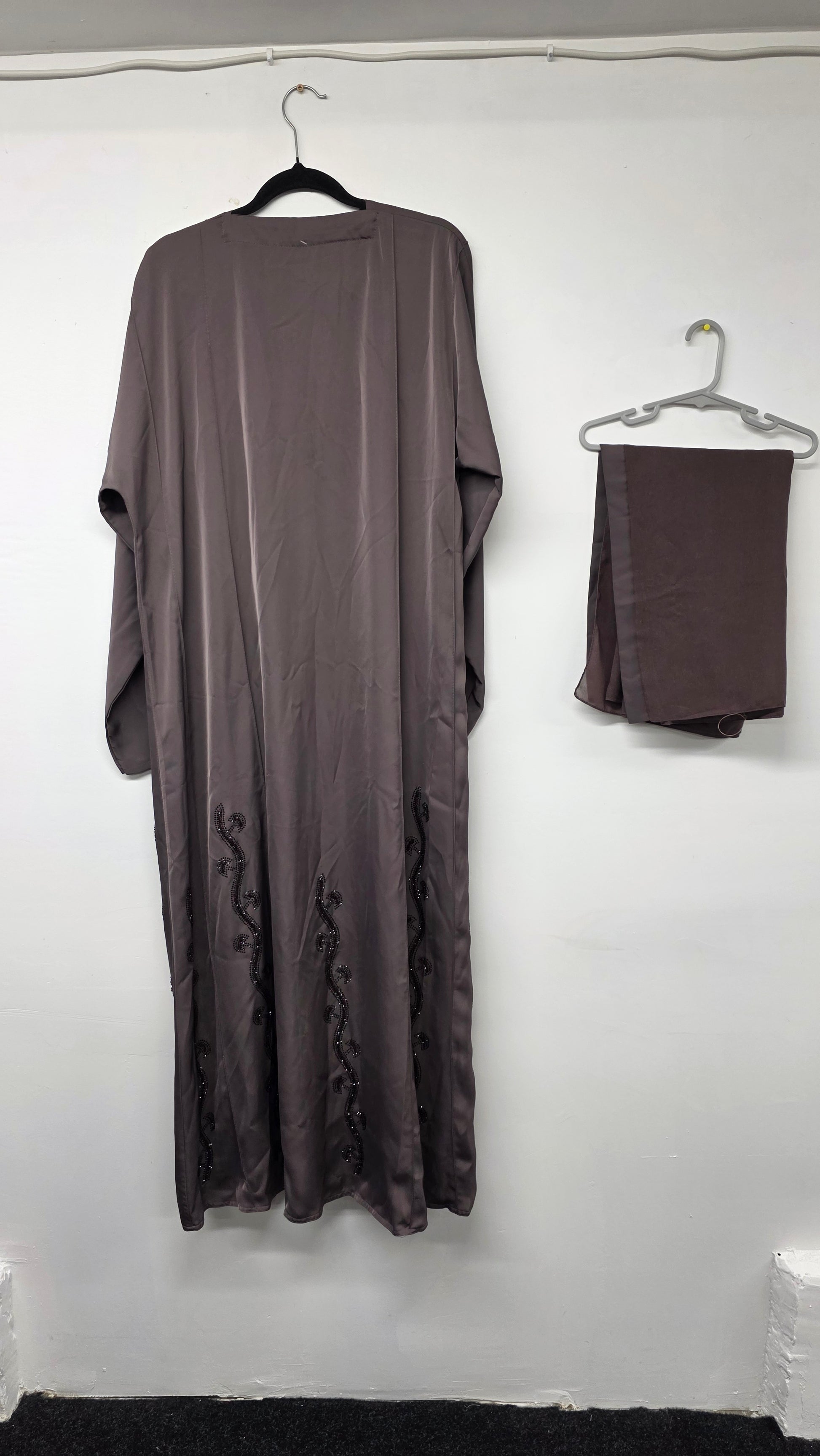 Abaya - AI20