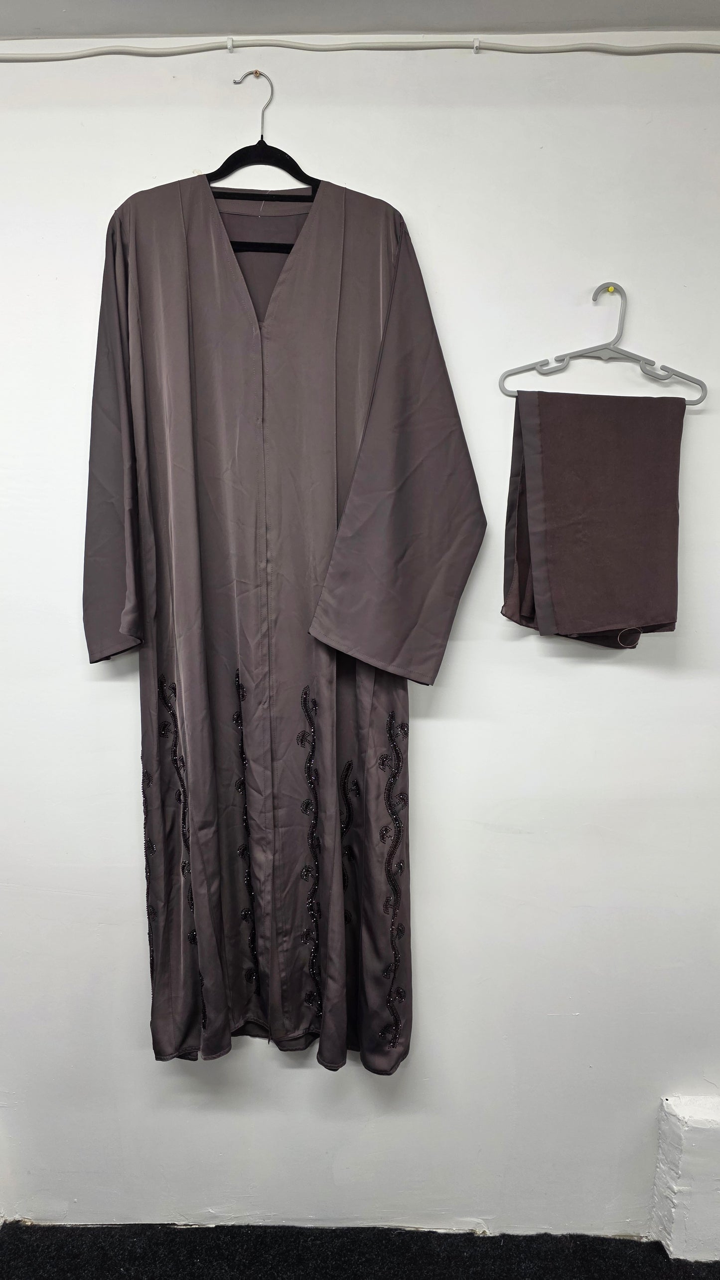 Abaya - AI20