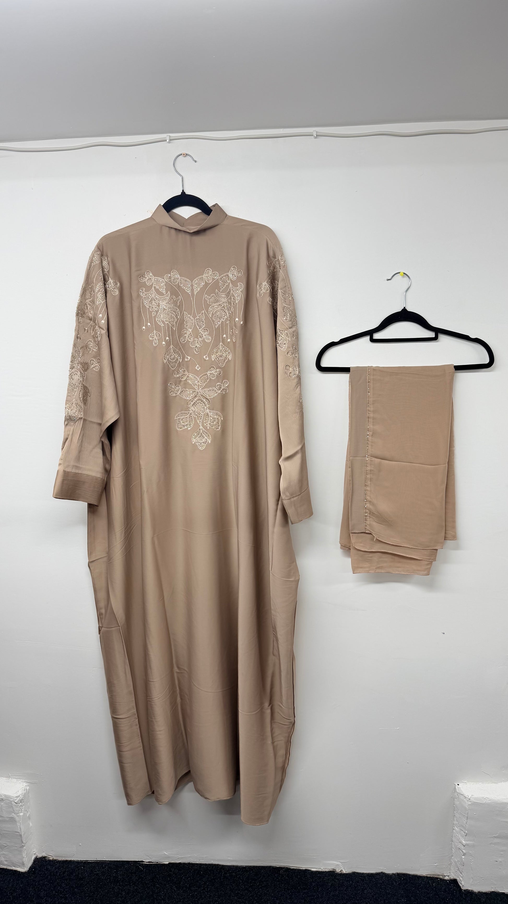 Abaya - AK16