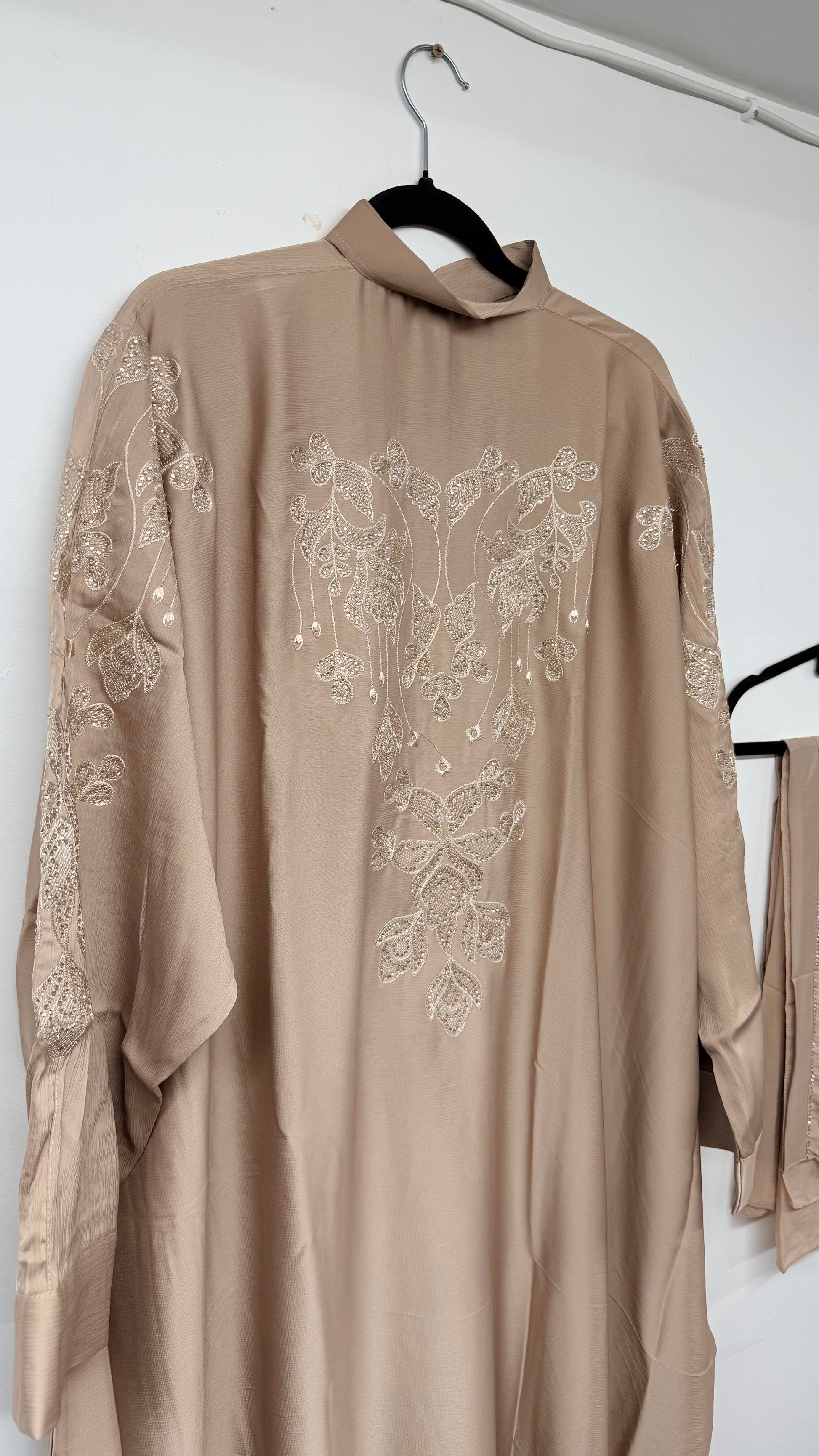 Abaya - AK16