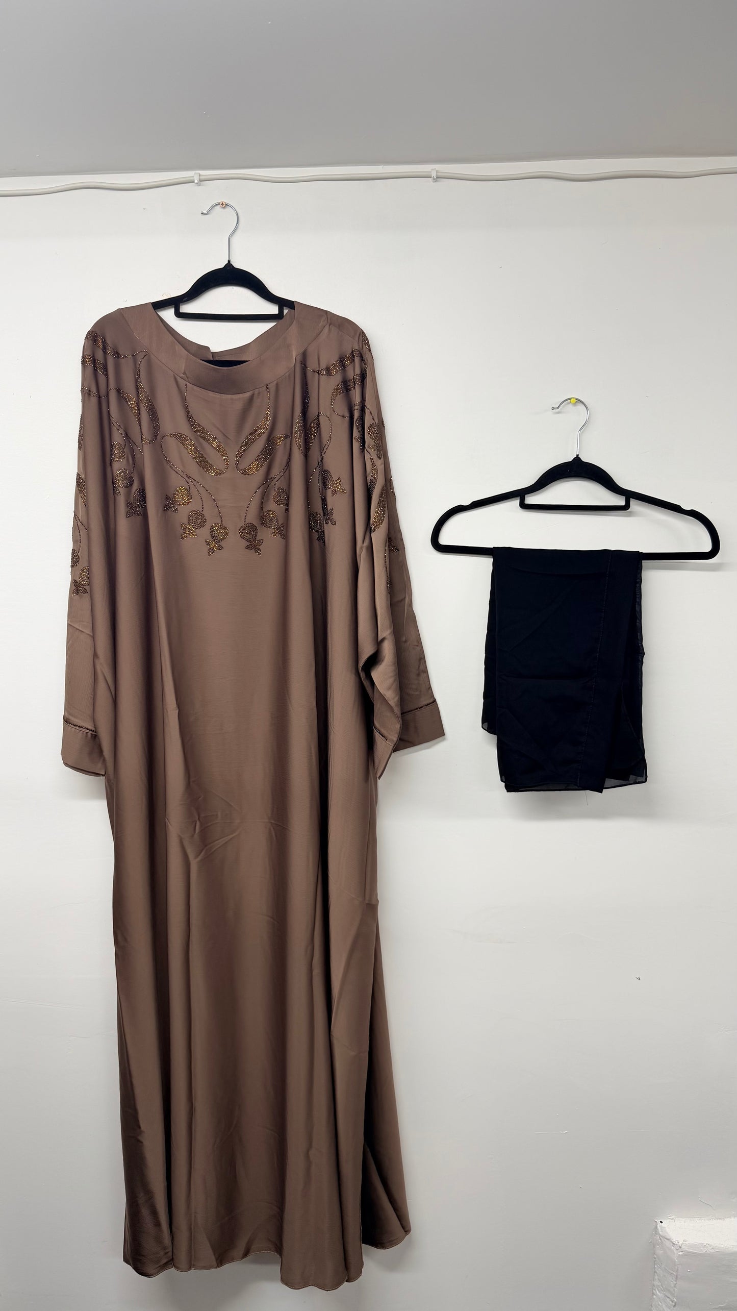 Abaya - AK17