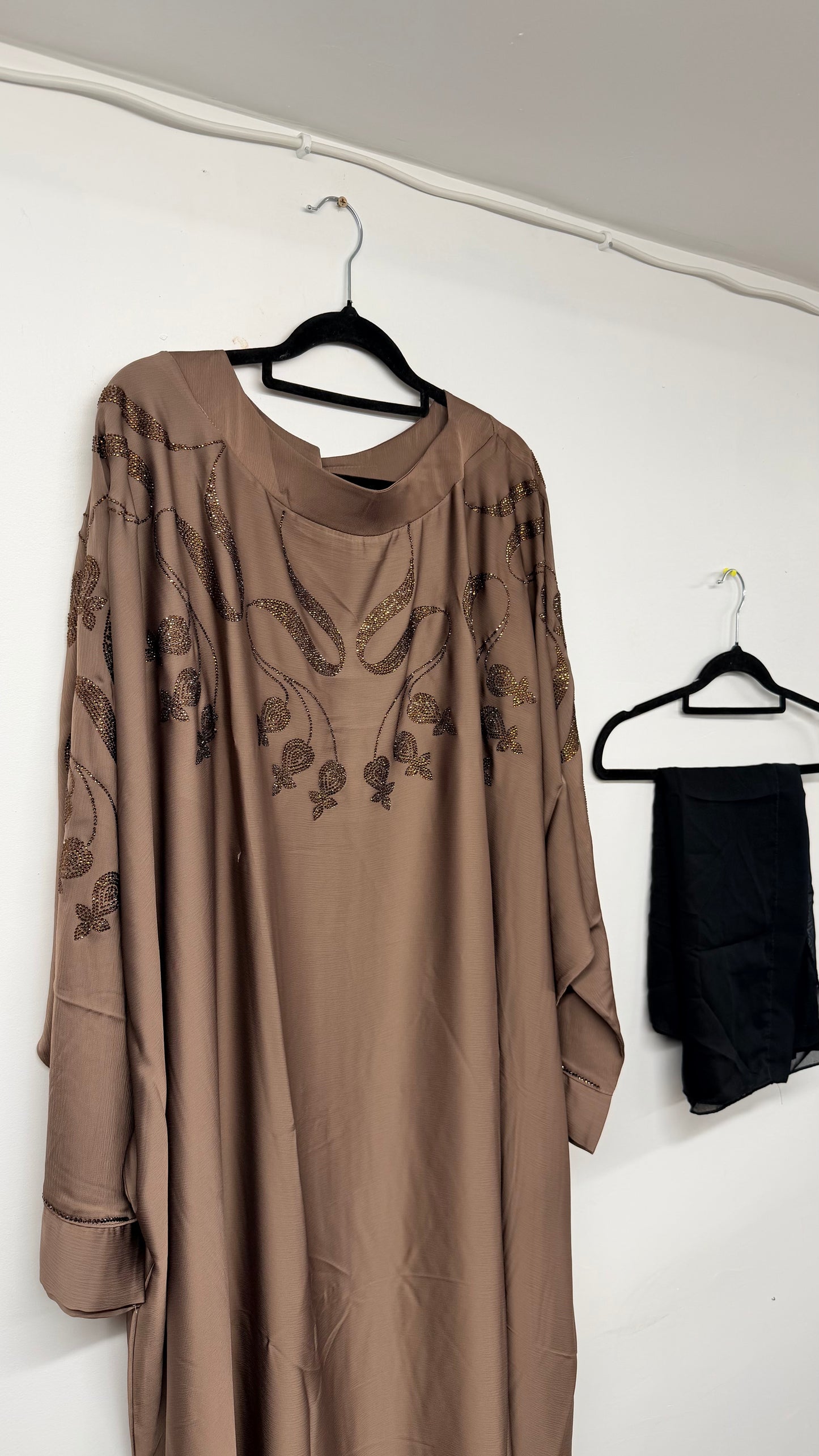 Abaya - AK17