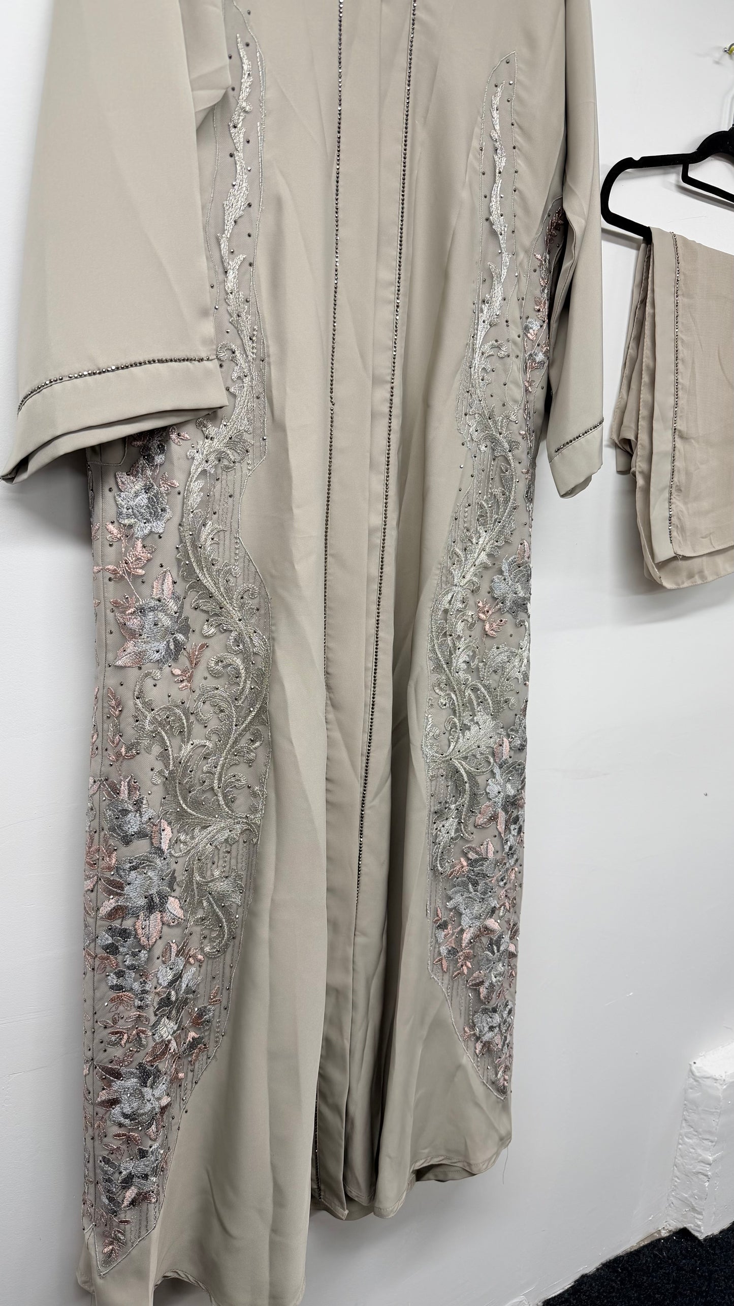 Abaya - AK24