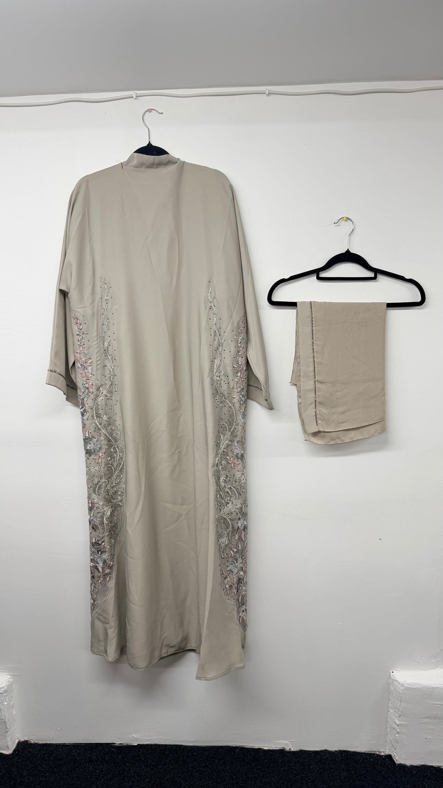 Abaya - AK24