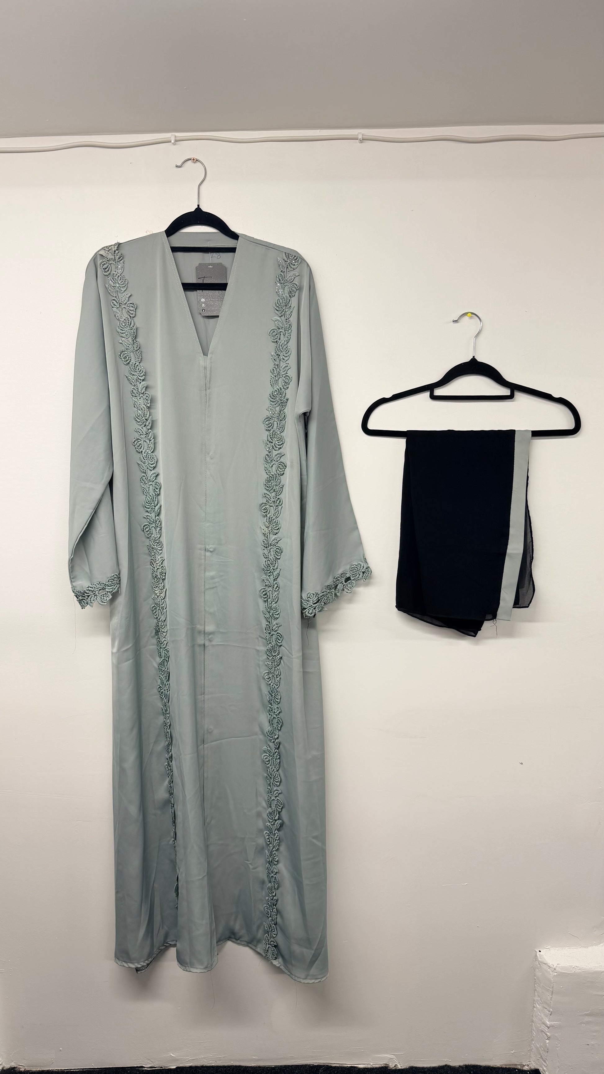Abaya - AK36