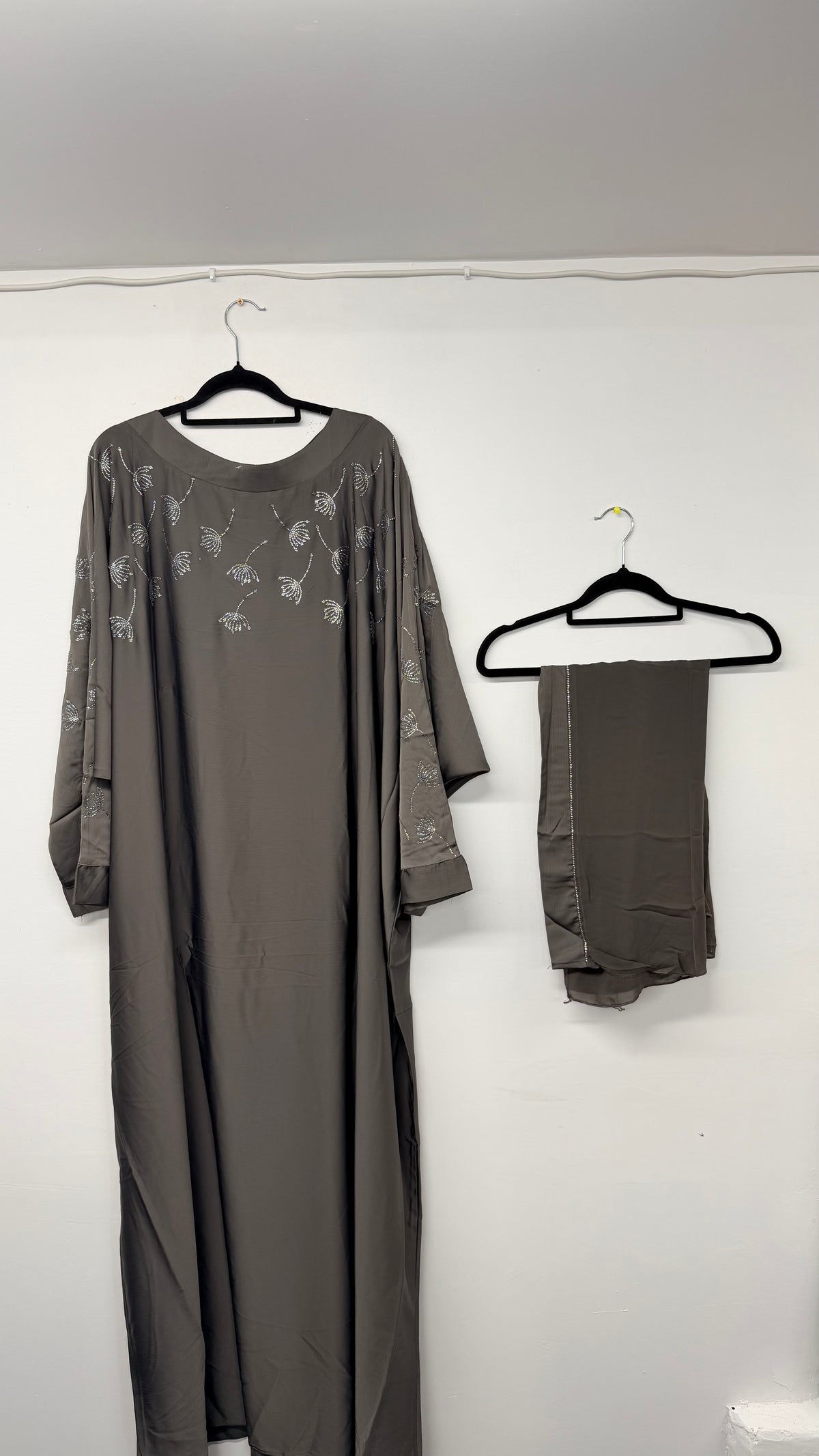 Abaya - AK67