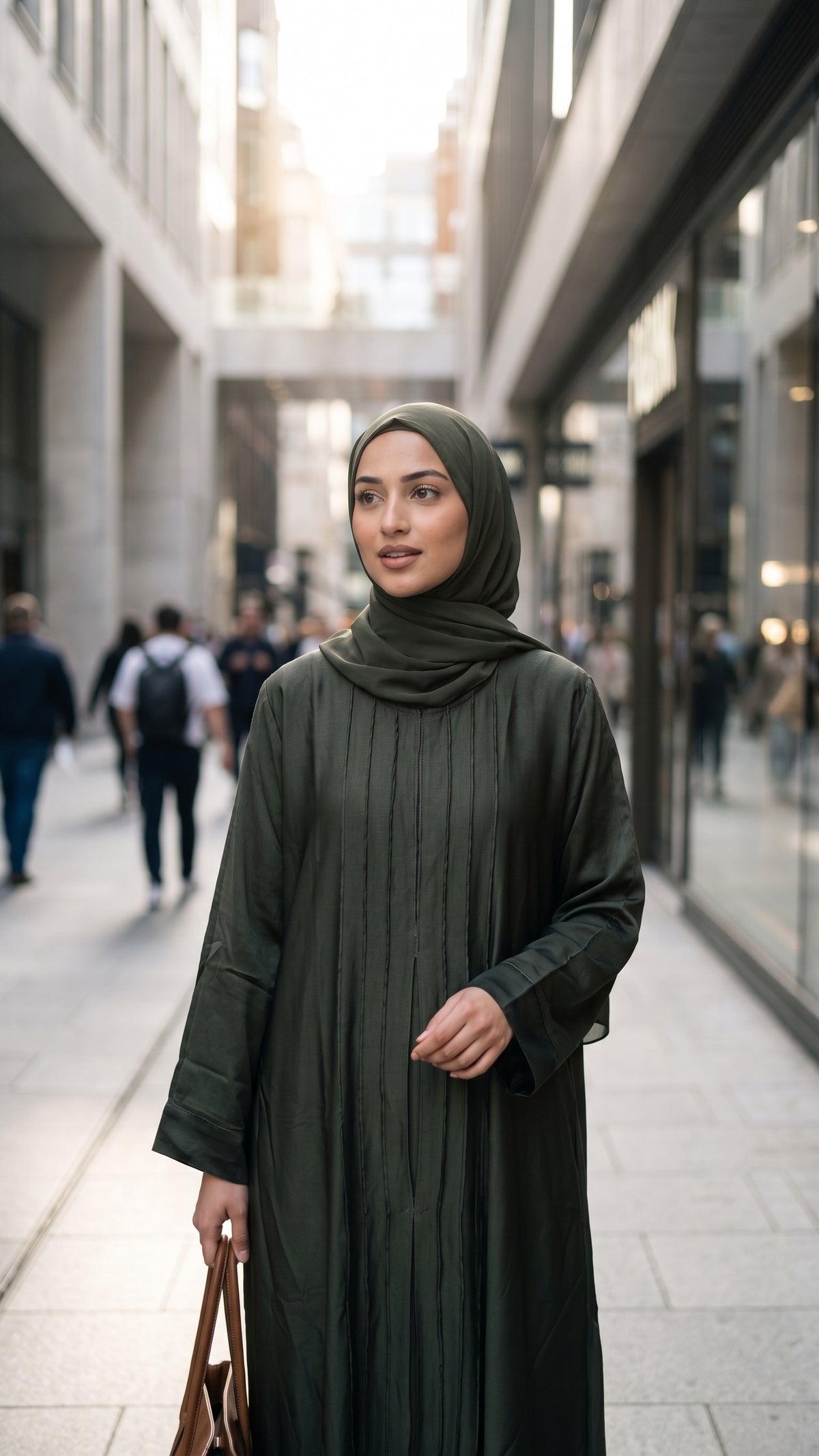 Abaya - AK71