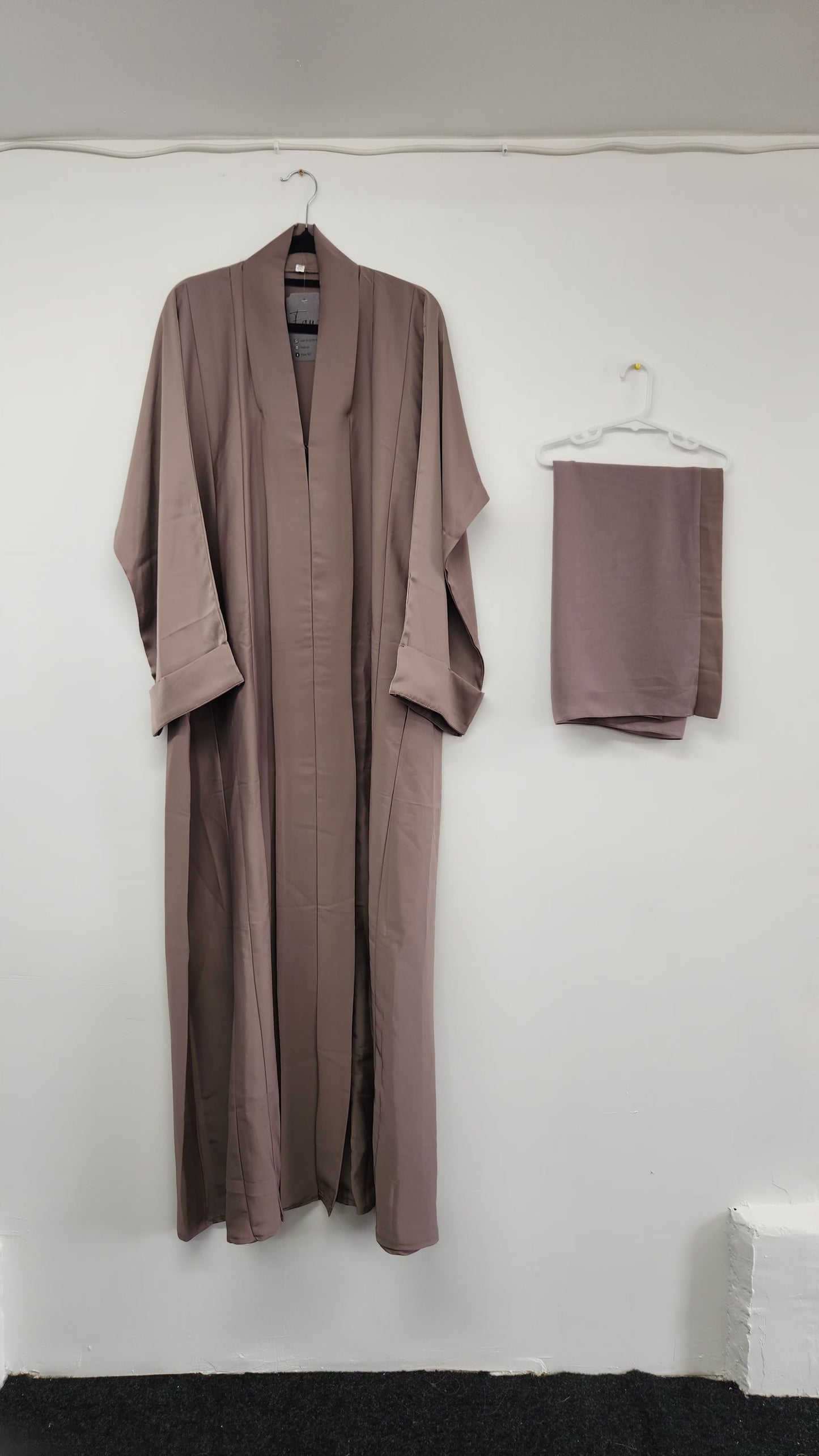 Abaya - AA1