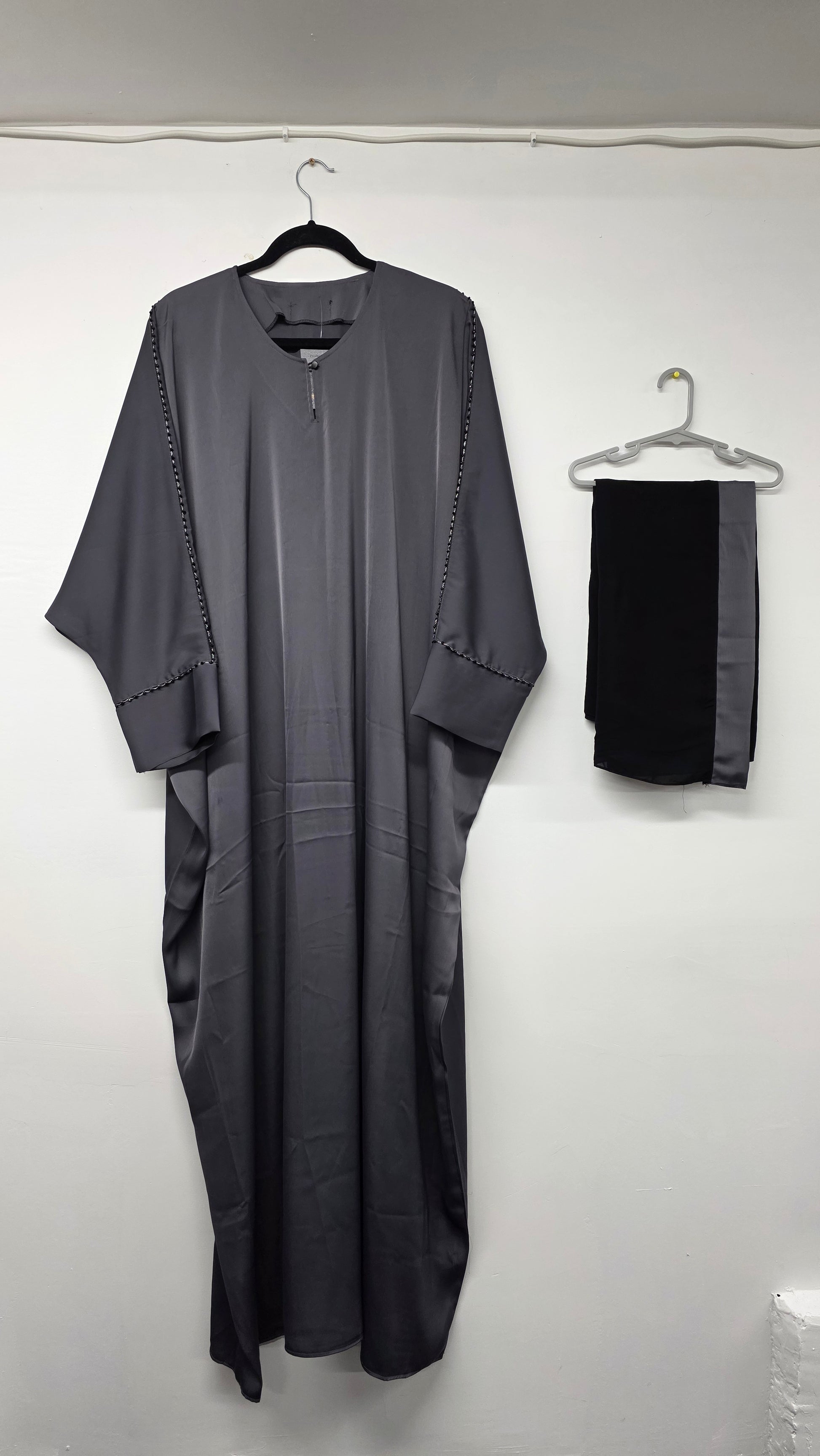 Abaya - AB17