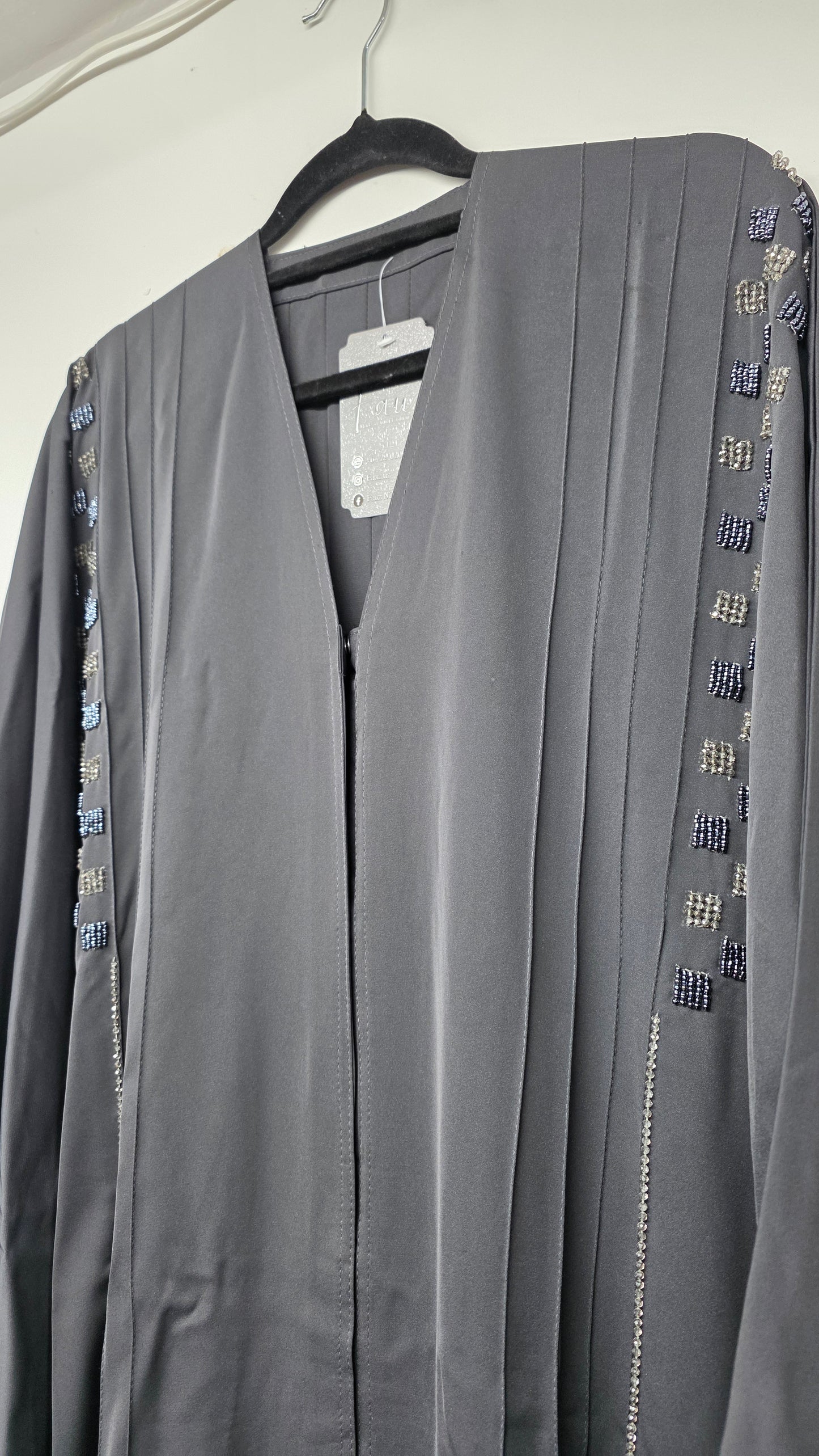 Abaya - AI12