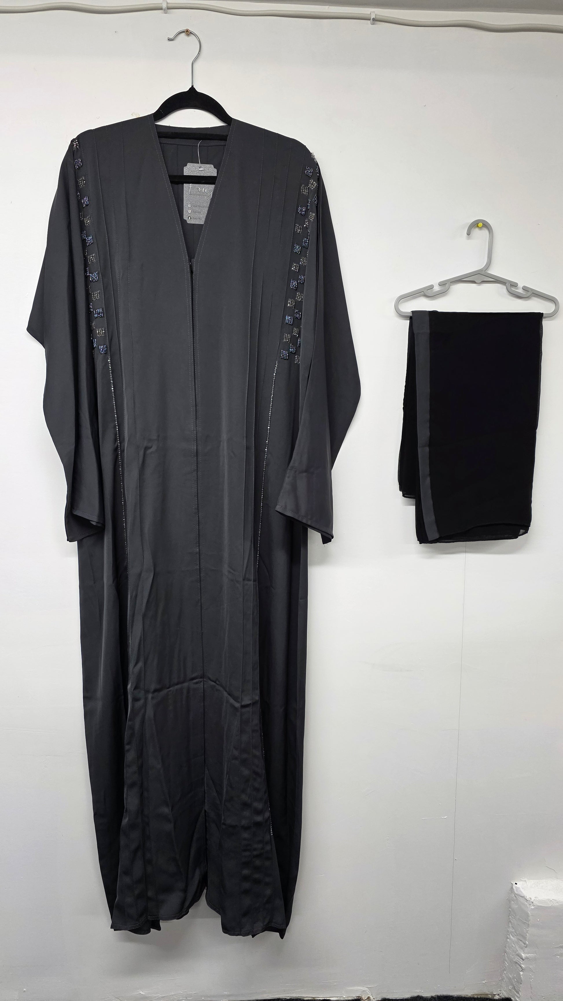 Abaya - AI12