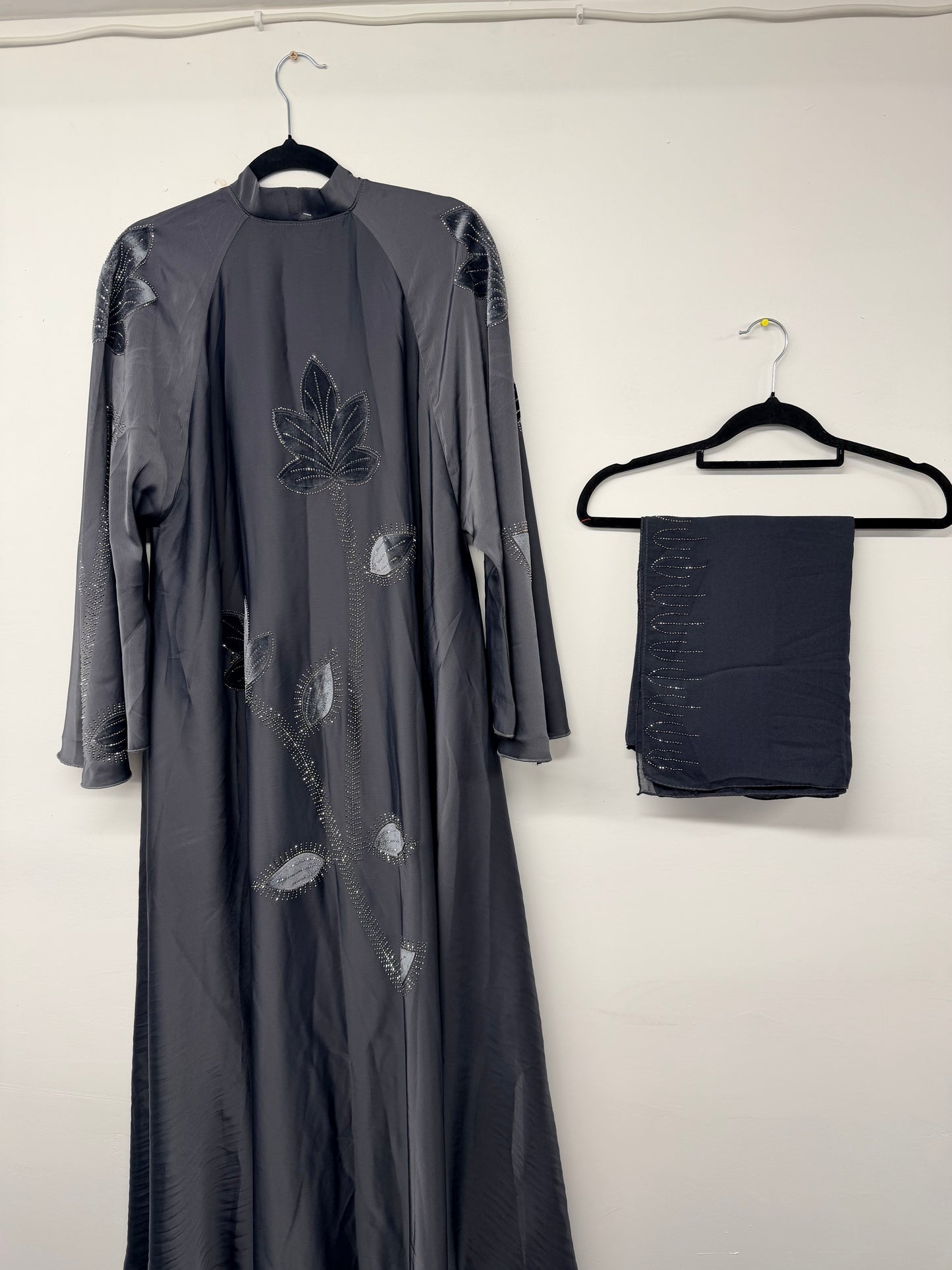 Abaya - AJ6