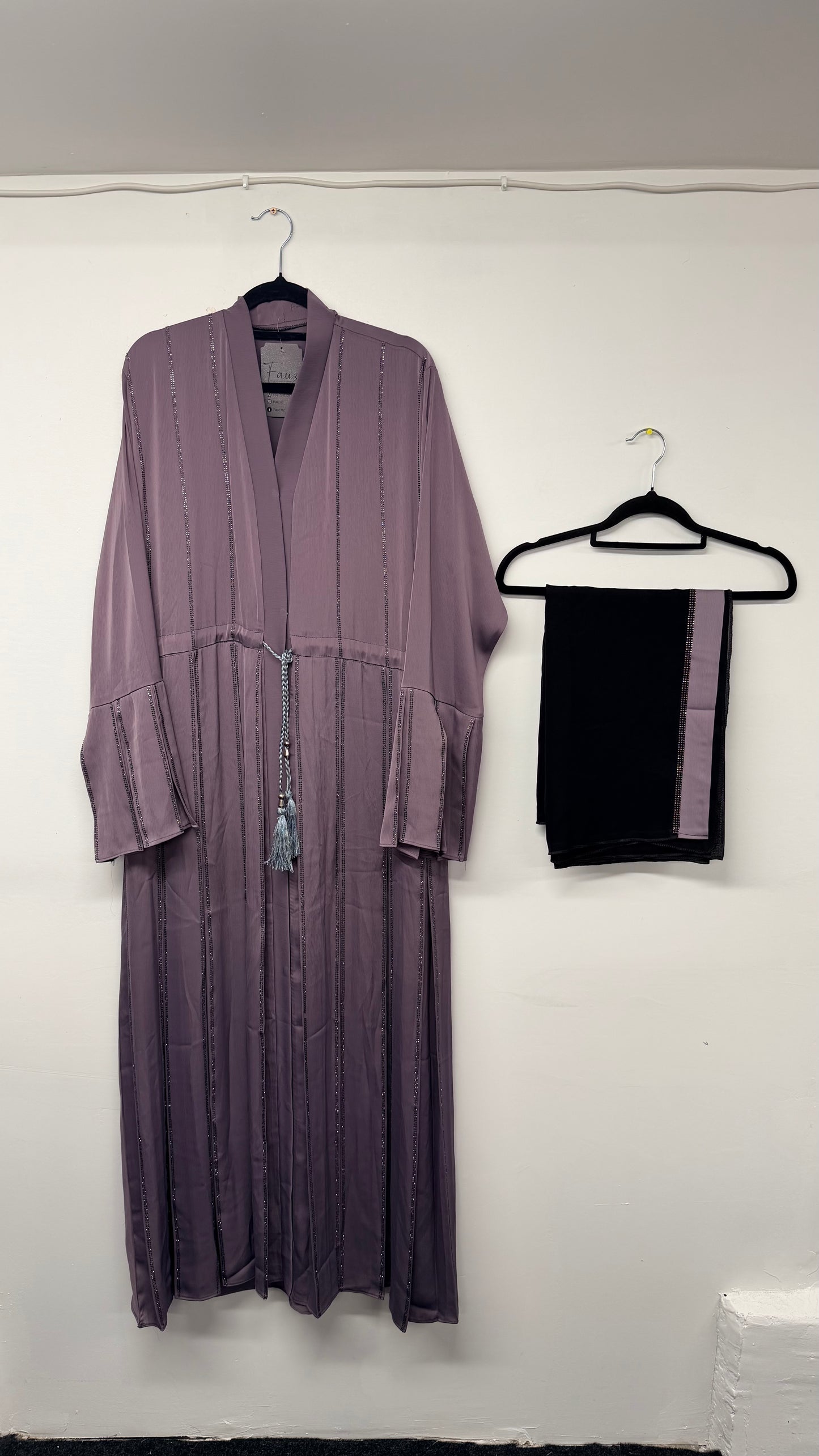 Abaya - AJ12