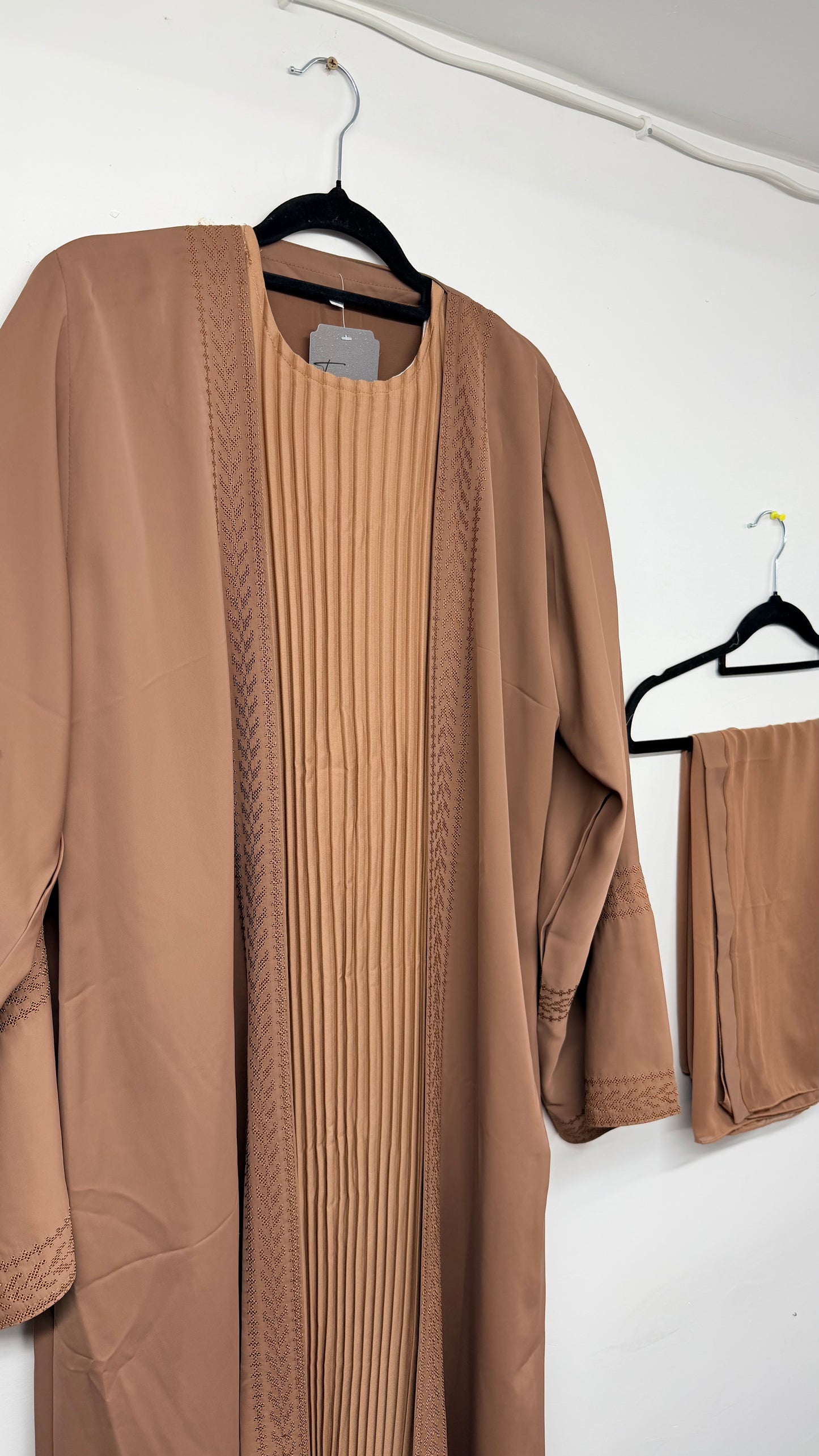 Abaya - AK08