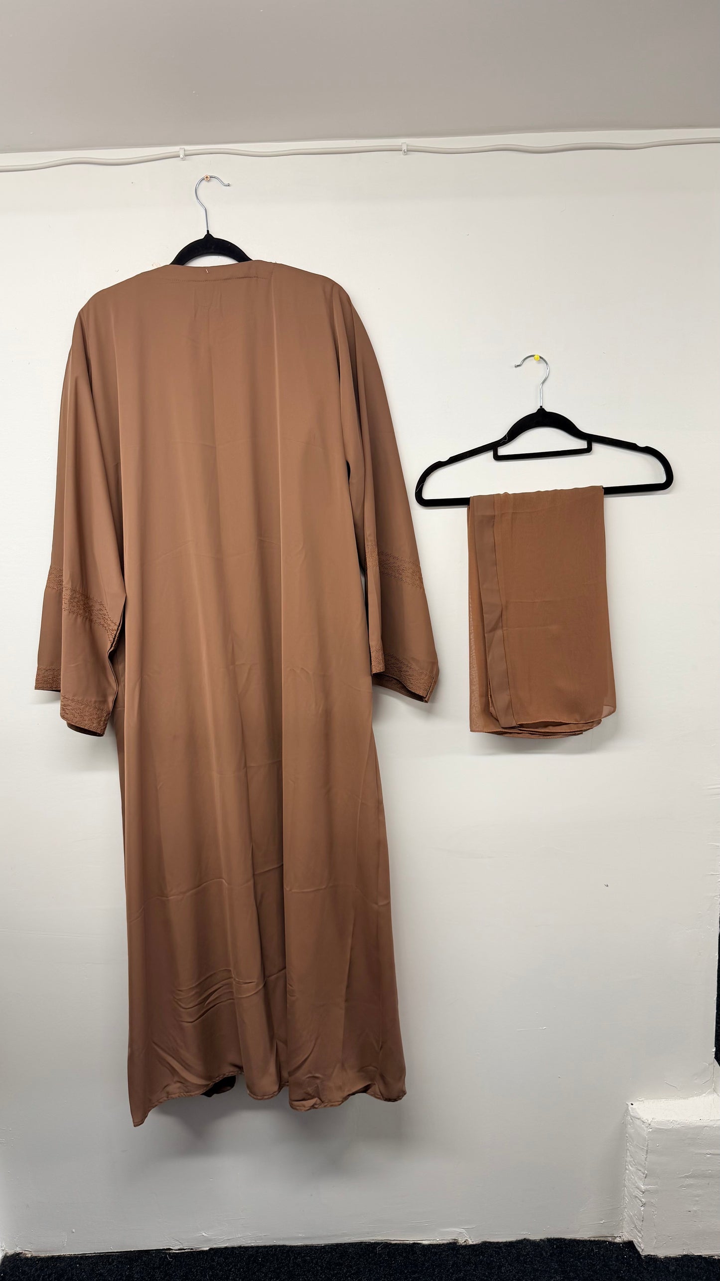 Abaya - AK08