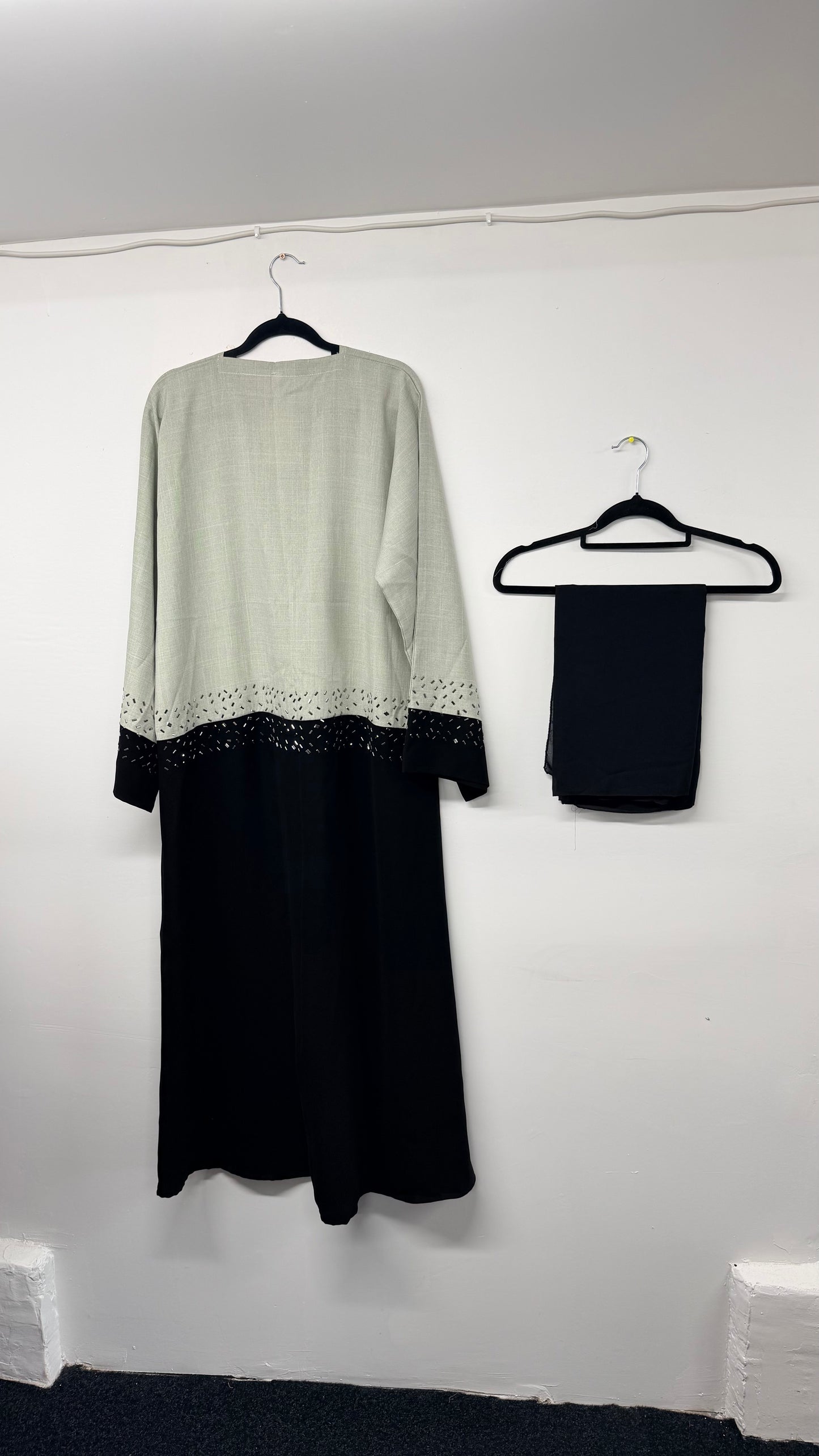 Abaya - AK09